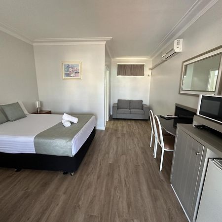Bucketts Way Motel Gloucester Esterno foto