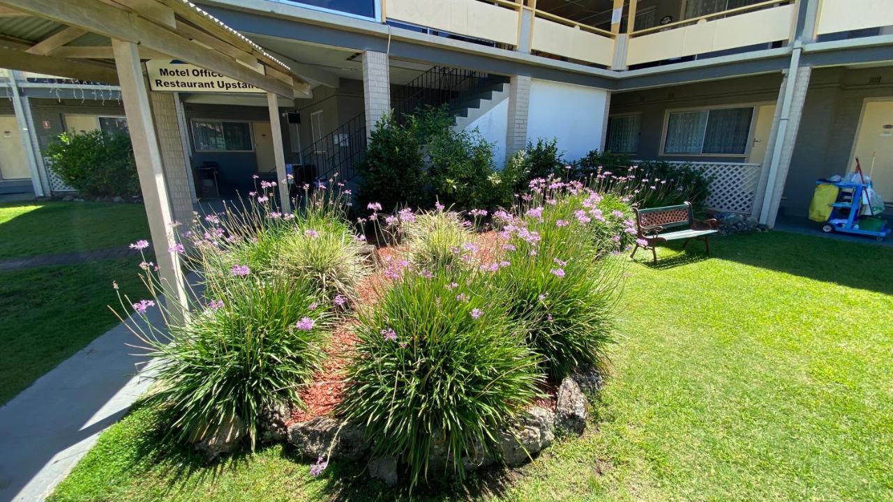 Bucketts Way Motel Gloucester Esterno foto