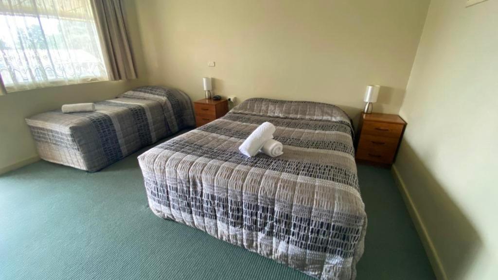 Bucketts Way Motel Gloucester Esterno foto
