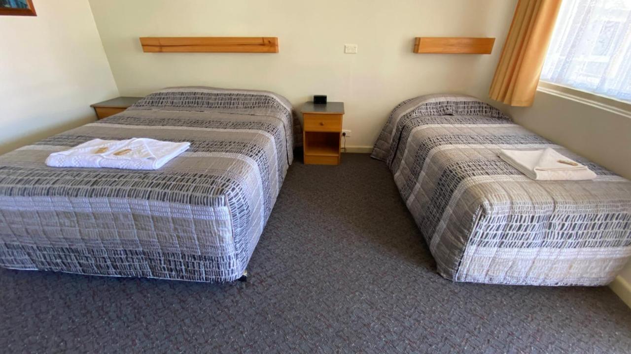Bucketts Way Motel Gloucester Esterno foto