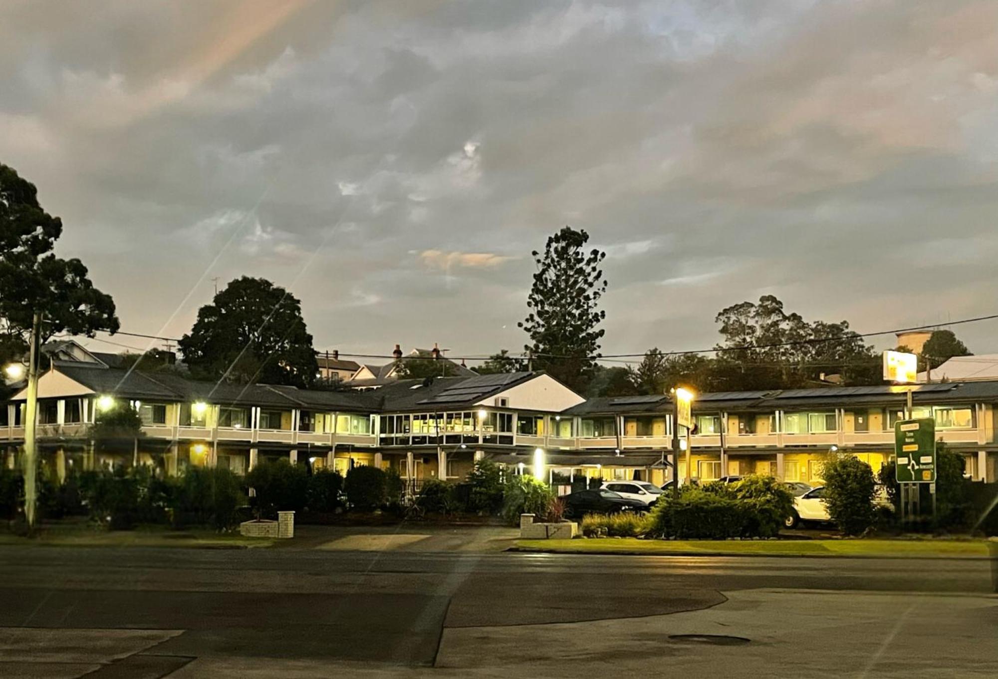 Bucketts Way Motel Gloucester Esterno foto